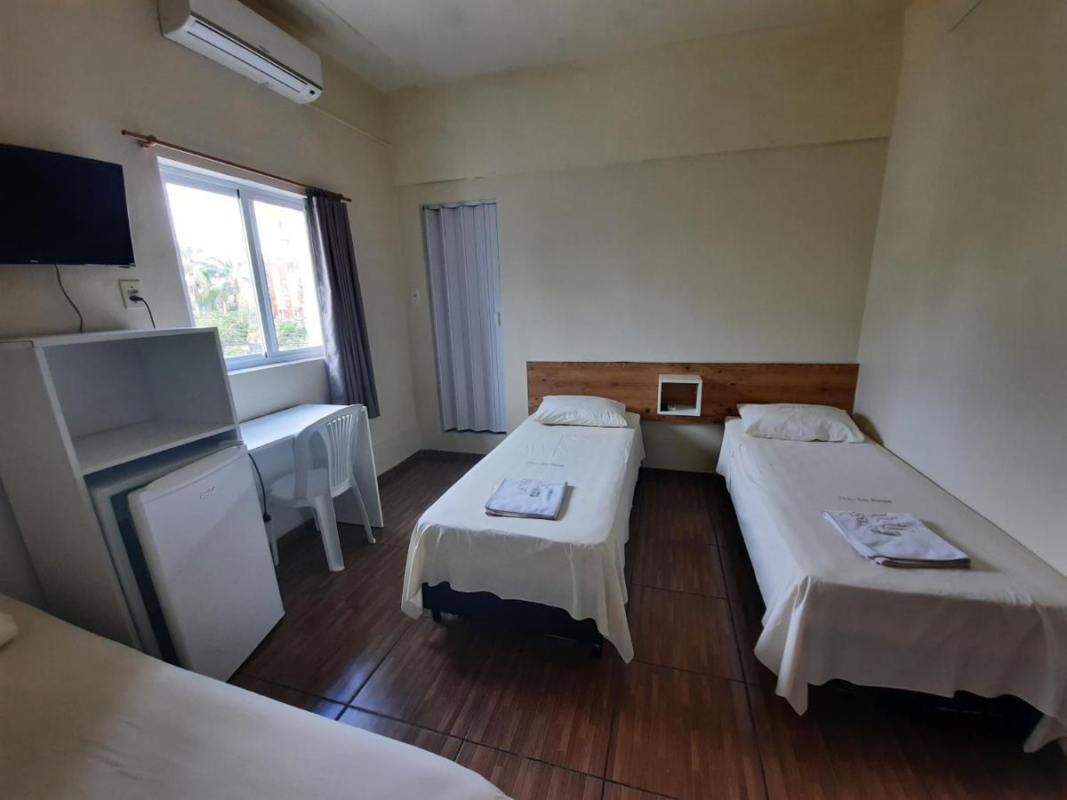 Hotel Tres Passos - Prox Ao Aeroporto E Rodoviaria Порту-Алегри Экстерьер фото