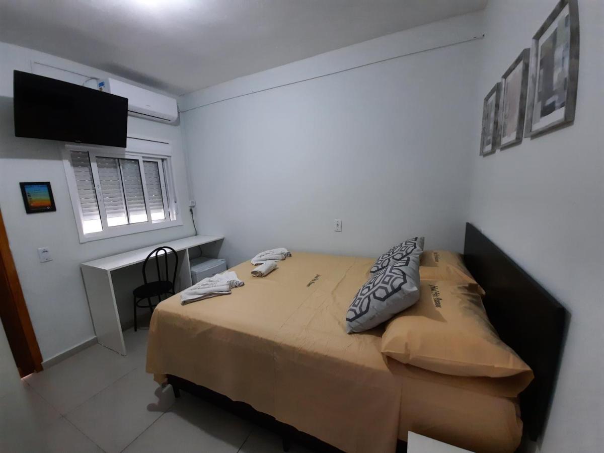 Hotel Tres Passos - Prox Ao Aeroporto E Rodoviaria Порту-Алегри Экстерьер фото