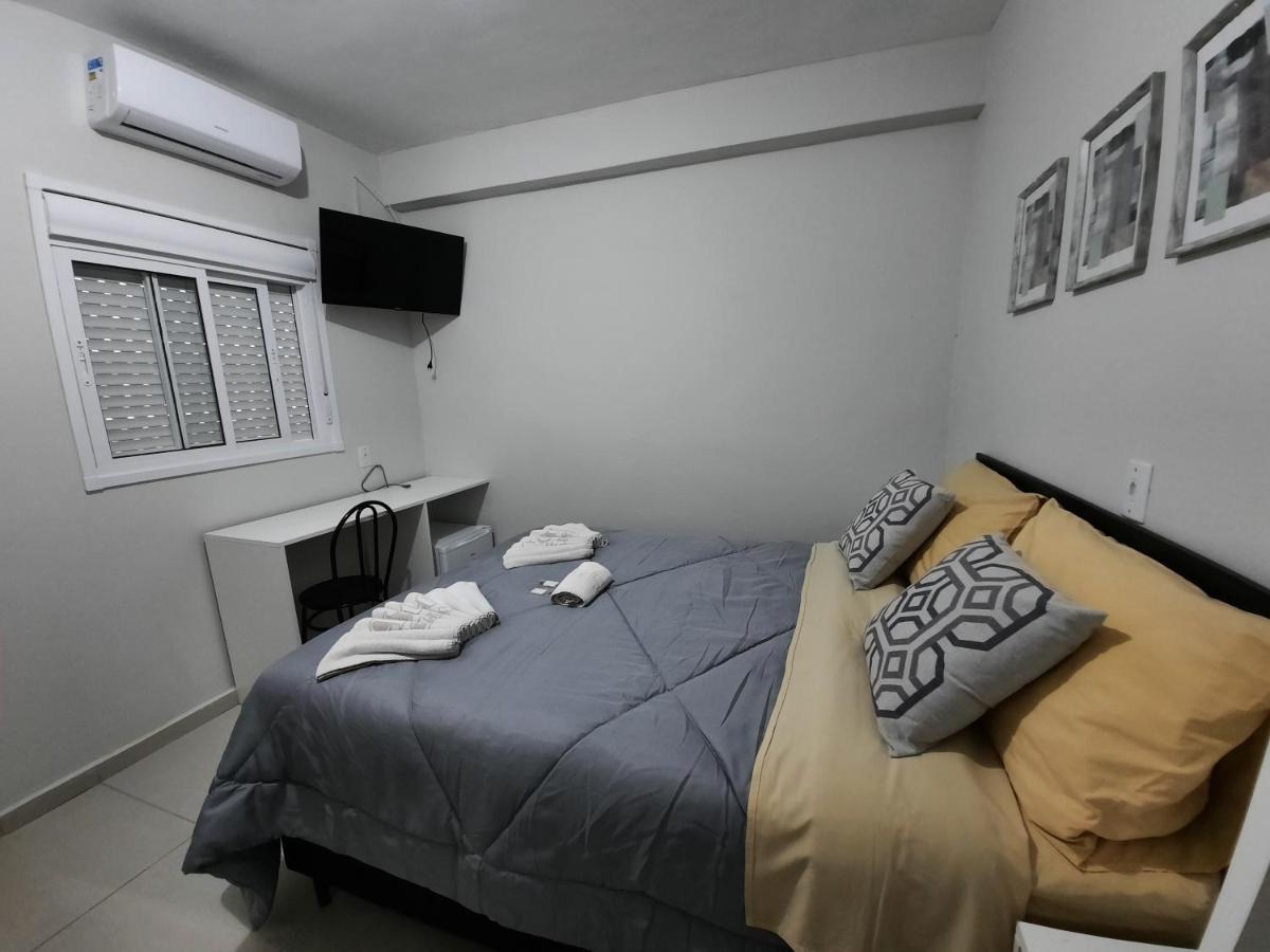 Hotel Tres Passos - Prox Ao Aeroporto E Rodoviaria Порту-Алегри Экстерьер фото